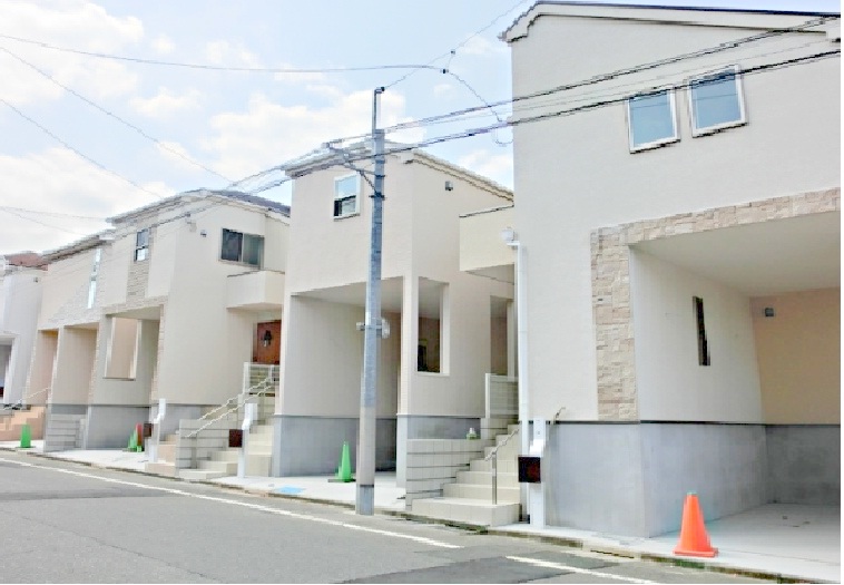 ★フラット３５対応
★床暖房完備
★１坪お風呂
★浴室乾燥機
★食洗機付